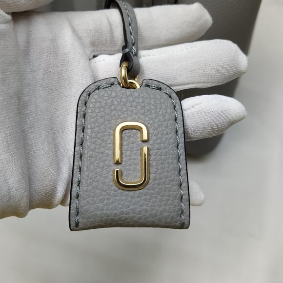 Marc Jacobs Women`s The Editor Griffin Rock Grey Zipper Satchel Shoulder Bag - Picture 15 of 16